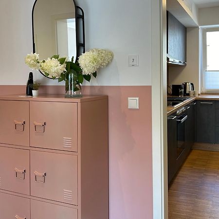 Neues Trendy Appartement In Hannover Bagian luar foto