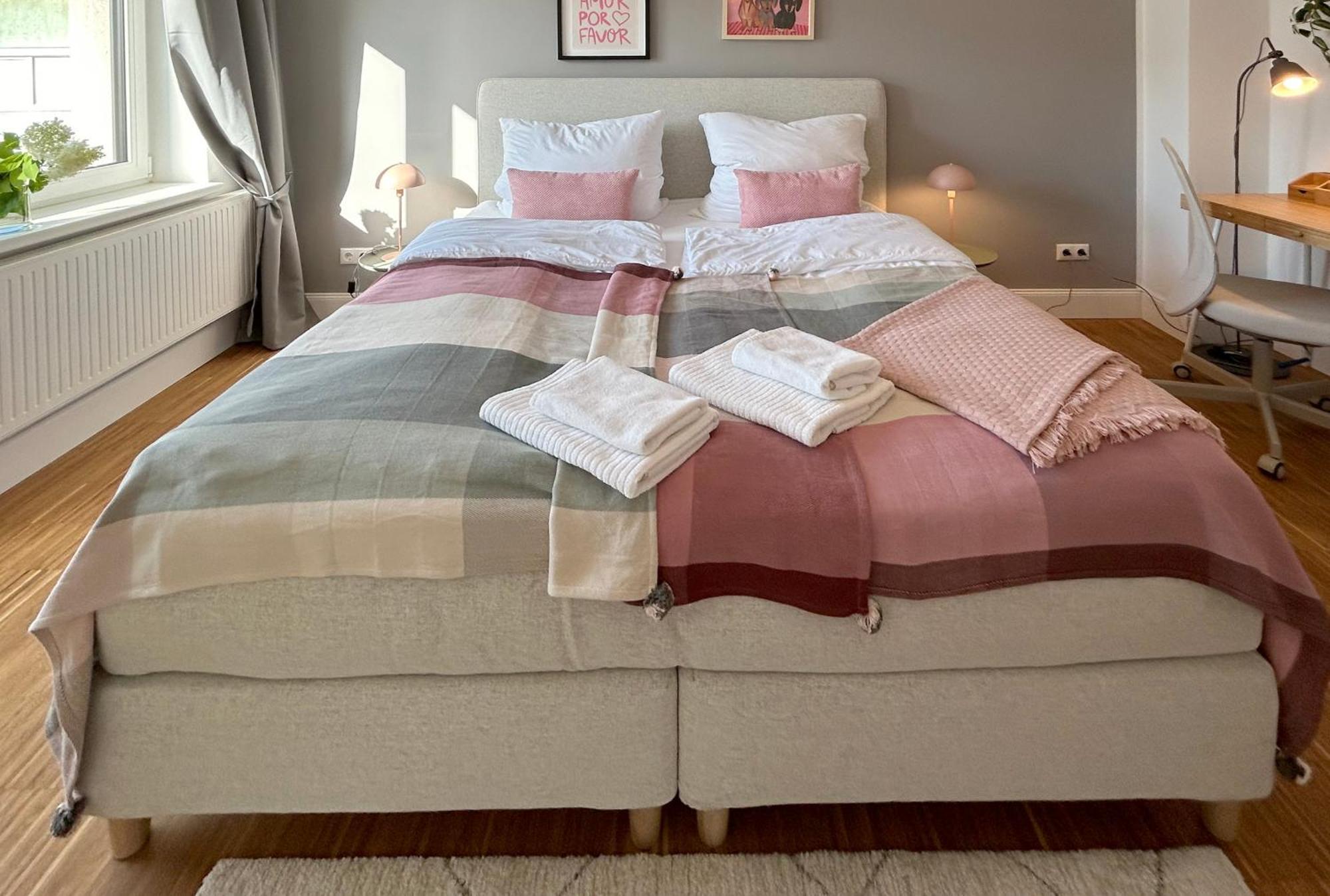 Neues Trendy Appartement In Hannover Bagian luar foto